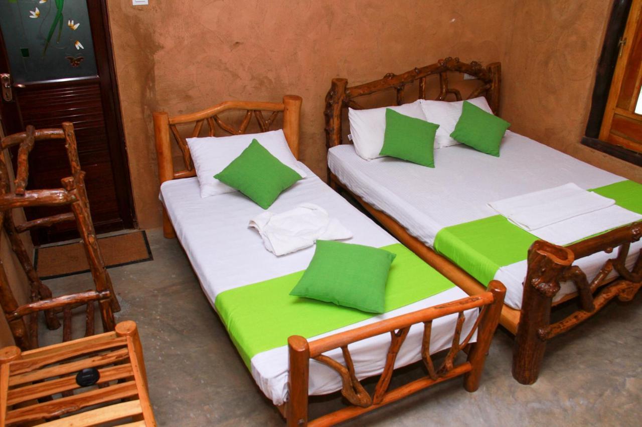 Yalaway Nature Villa Tissamaharama Ngoại thất bức ảnh