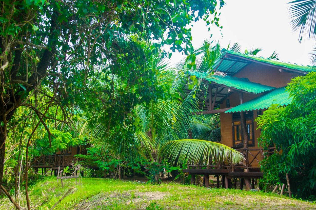 Yalaway Nature Villa Tissamaharama Ngoại thất bức ảnh